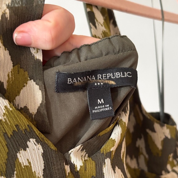 Chic Patterned Backless Dress - Picture 4 of 5